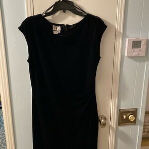 DW3 size 14 long gown in Valore